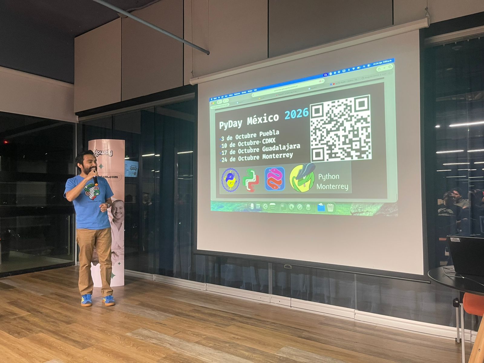 JC_abriendo_el_evento